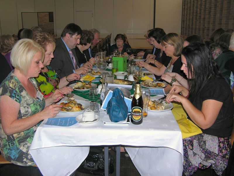 Image: Gallery: Festival 2011, image: festival-2011-table-vanessa