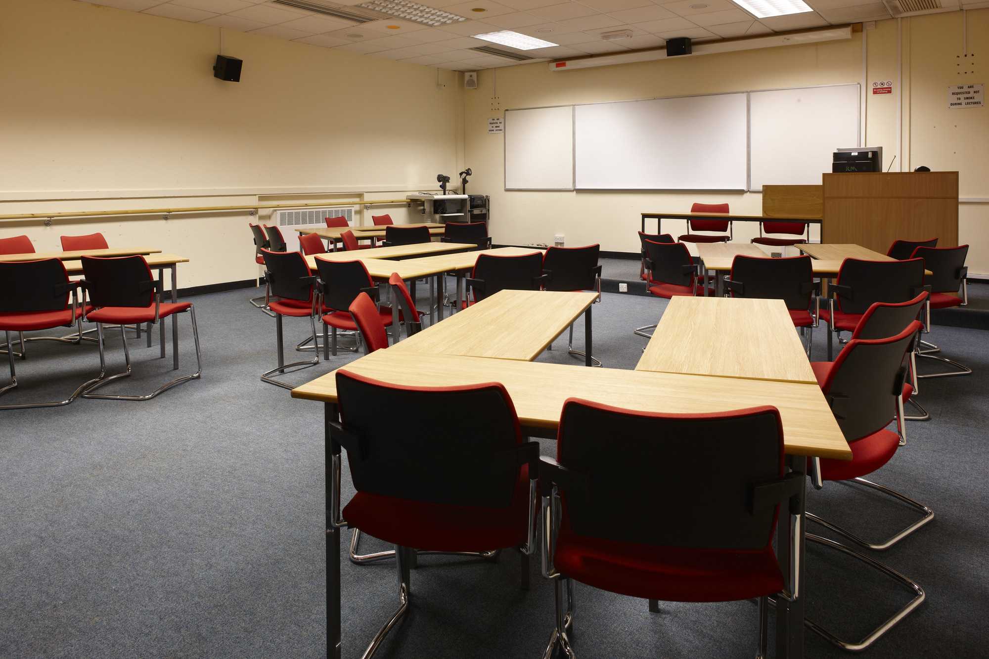 Image: Photograph of a teaching room at the University of Warwick